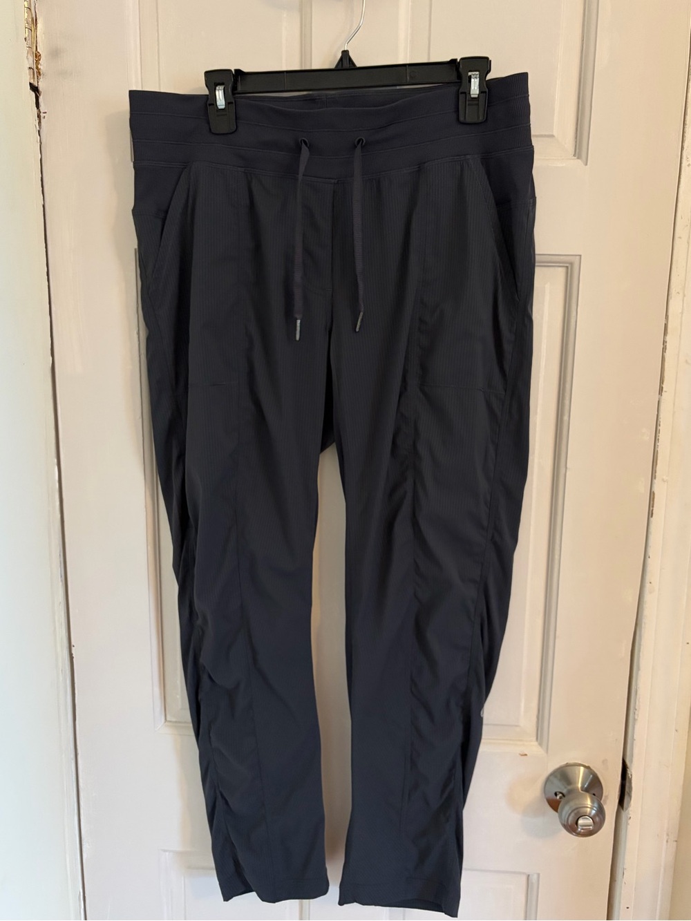 Lululemon Street to Studio Pant II Gray Cropped Pinstripe Size 12 lightweight